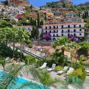 Apartment Minerva Luxury Town Center , Pool And Parking, Taormina