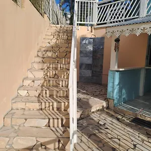https://t2-cosy-spacieux-et-confortable.comcaribbean.com